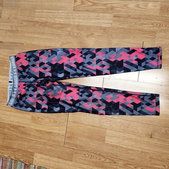 Under Armour Pants - Under Armour hot pink and black legging sz XS